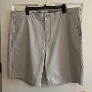 Vineyard Vines OTG shorts. Light Gray
